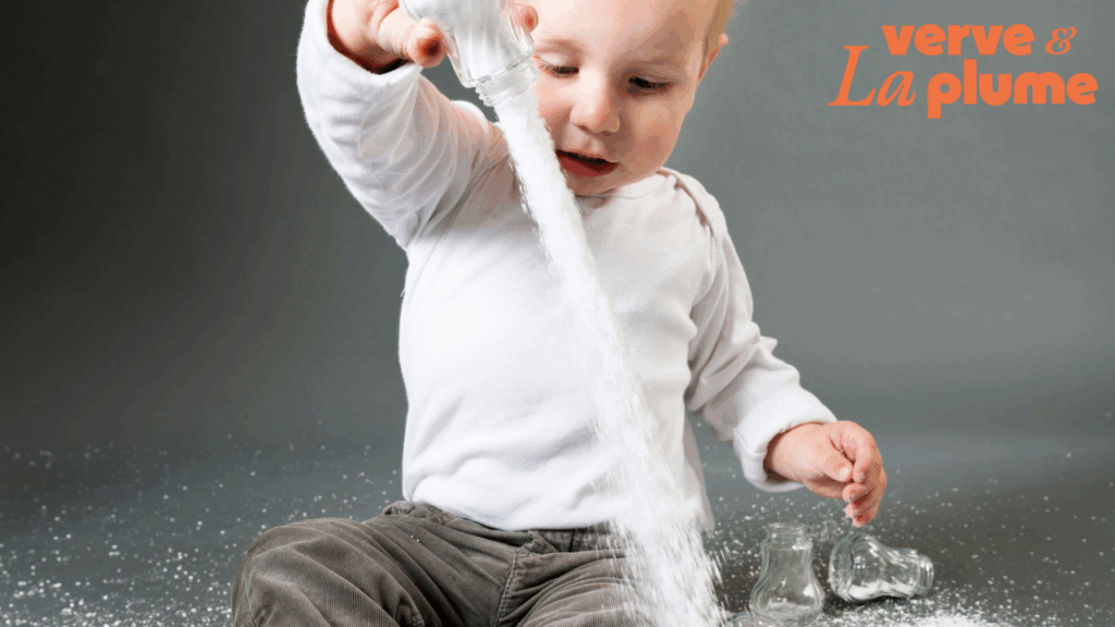 bébé renversant du sel pour montrer que le bourrage de mots-clés dans un article de blog est indigeste pour les lecteurs comme pour Google